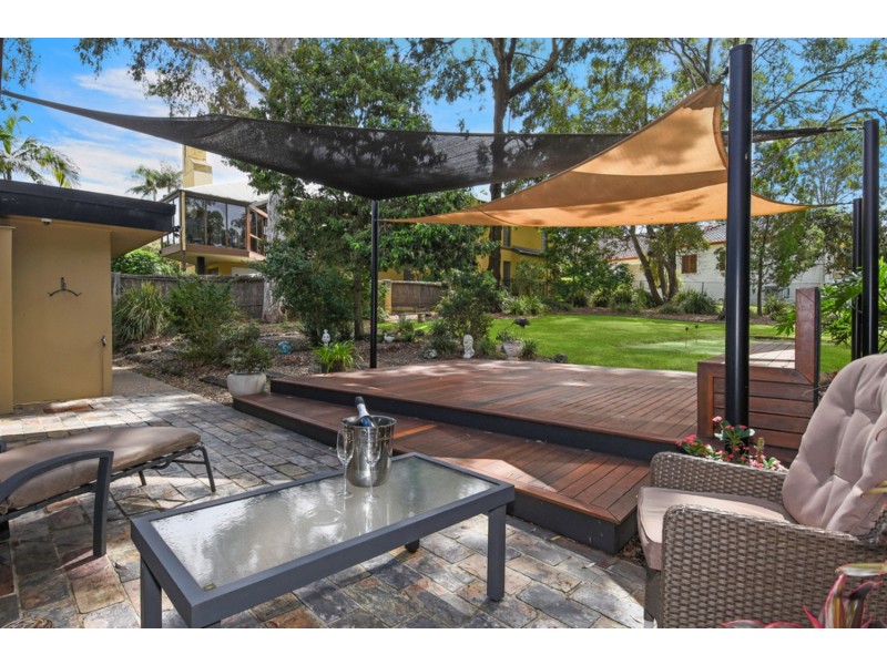 15 Winchester Street, Southport QLD 4215