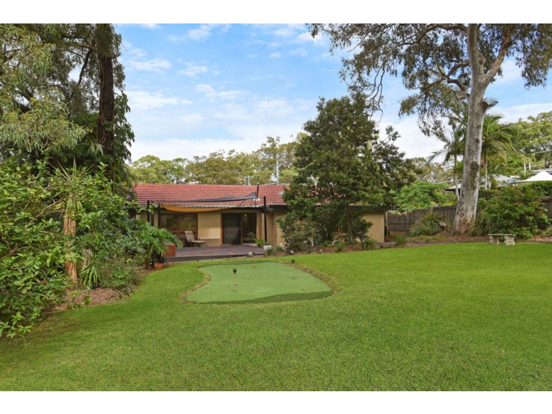 15 Winchester Street, Southport QLD 4215
