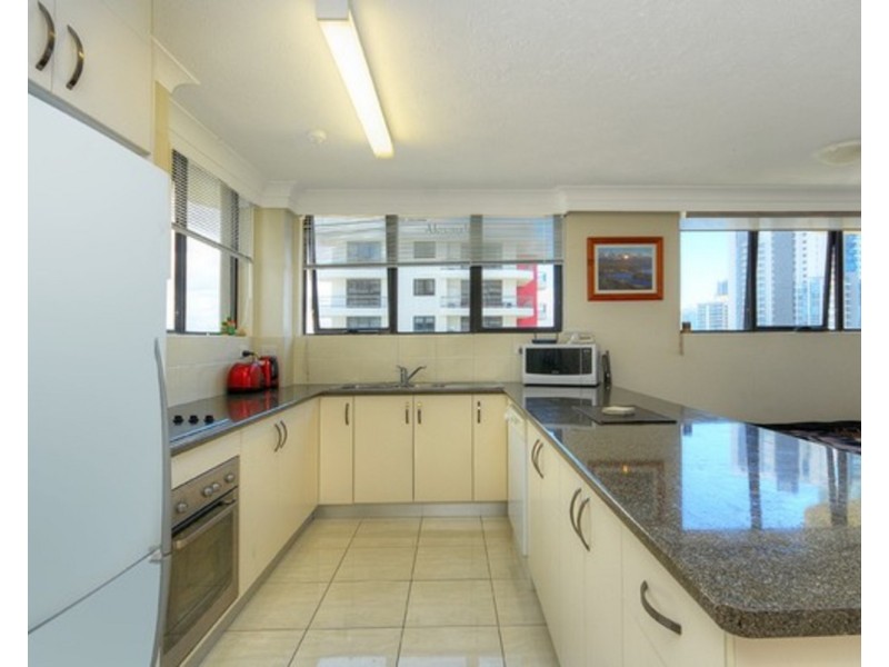 Aristocrat/19 Aubrey Street, Surfers Paradise QLD 4217