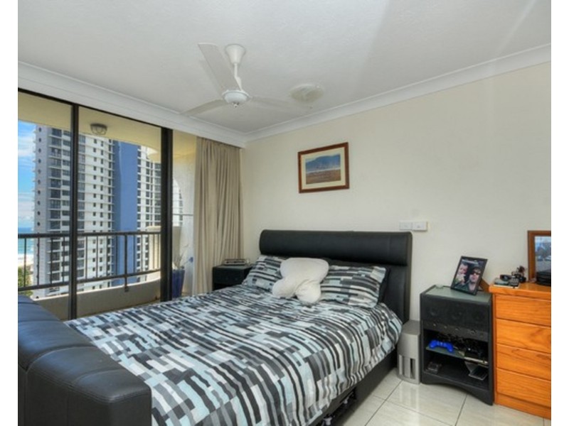 Aristocrat/19 Aubrey Street, Surfers Paradise QLD 4217