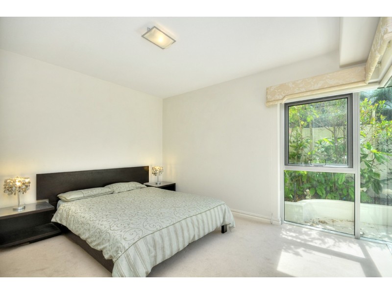 1/30-32 Garfield Terrace, Surfers Paradise QLD 4217