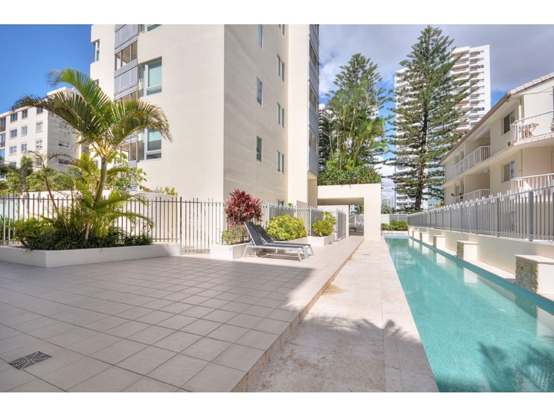 1/30-32 Garfield Terrace, Surfers Paradise QLD 4217