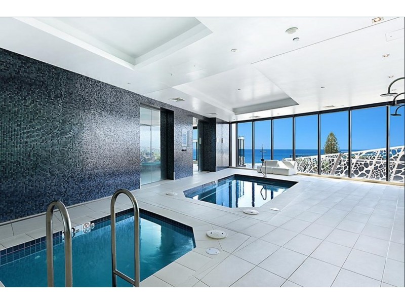 701/4-14 The Esplanade, Surfers Paradise QLD 4217