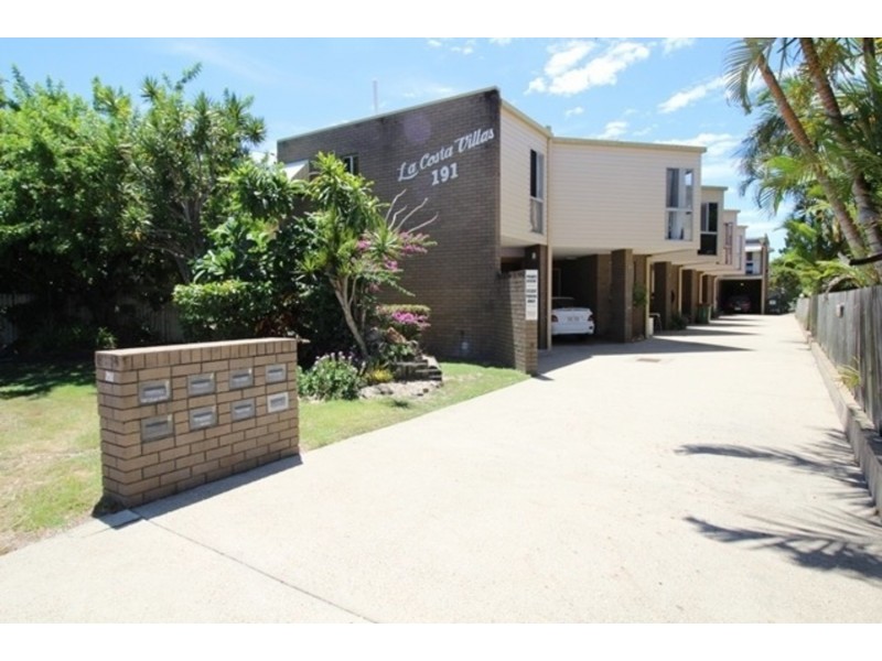 2/191 Scarborough Street, Southport QLD 4215