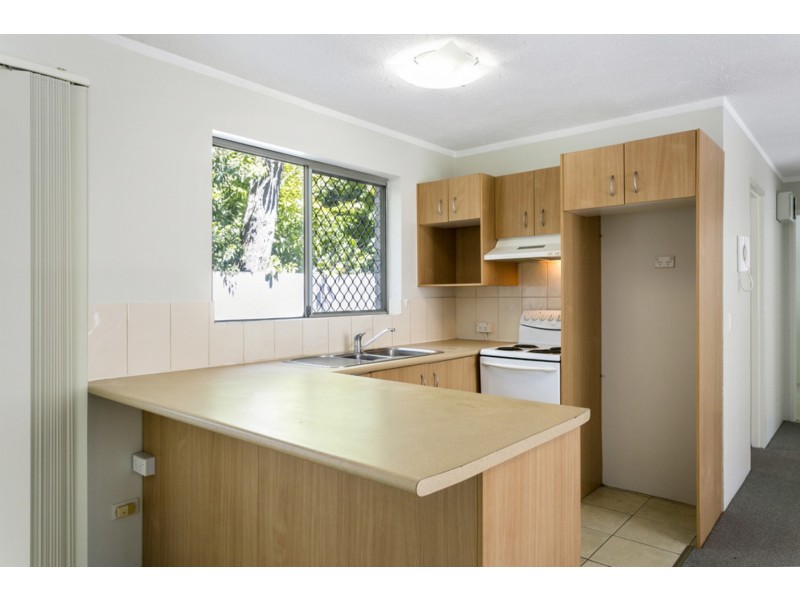 164 Frank Street, Labrador QLD 4215