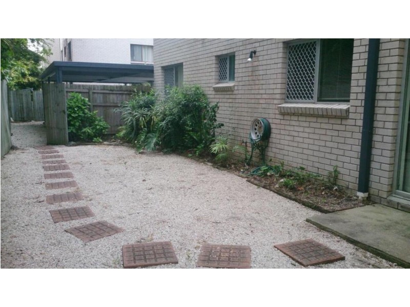 164 Frank Street, Labrador QLD 4215