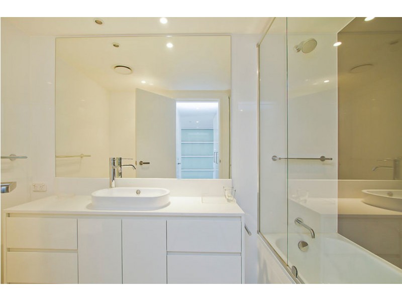 11002 “Hilton”/3113 Surfers Paradise Boulevard, Surfers Paradise QLD 4217