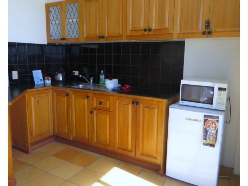 Chateau Beachside/44 The Esplanade, Surfers Paradise QLD 4217