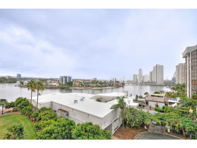 Avalon/4 Wahroonga Place, Surfers Paradise QLD 4217