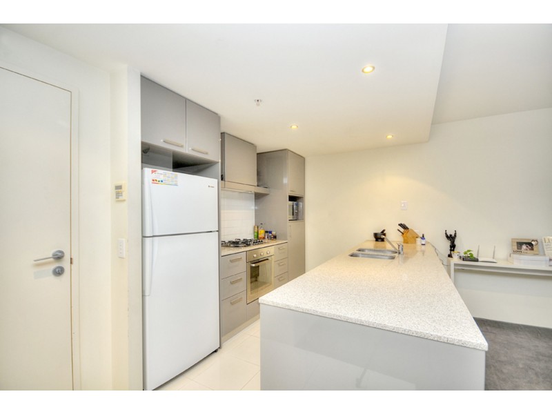 Avalon/4 Wahroonga Place, Surfers Paradise QLD 4217