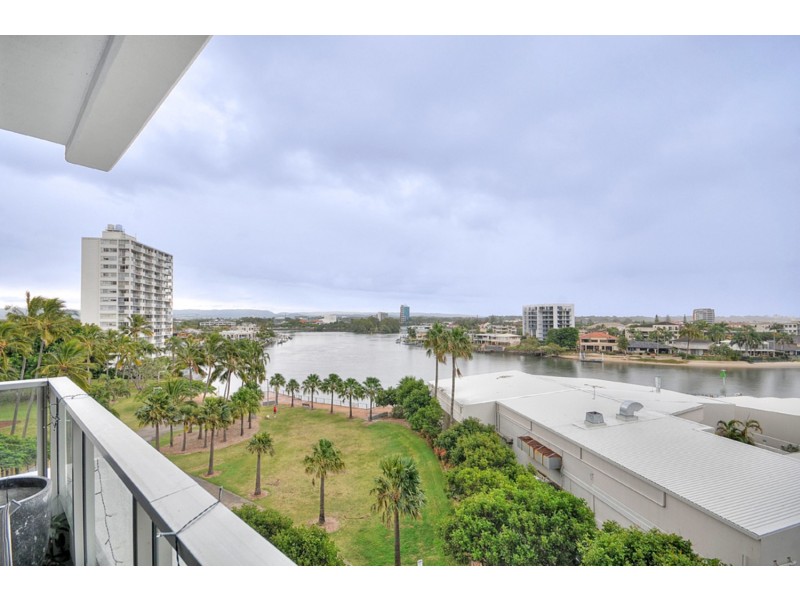 Avalon/4 Wahroonga Place, Surfers Paradise QLD 4217