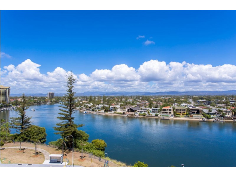 “Thornton Towers”/33  Thornton Street, Surfers Paradise QLD 4217