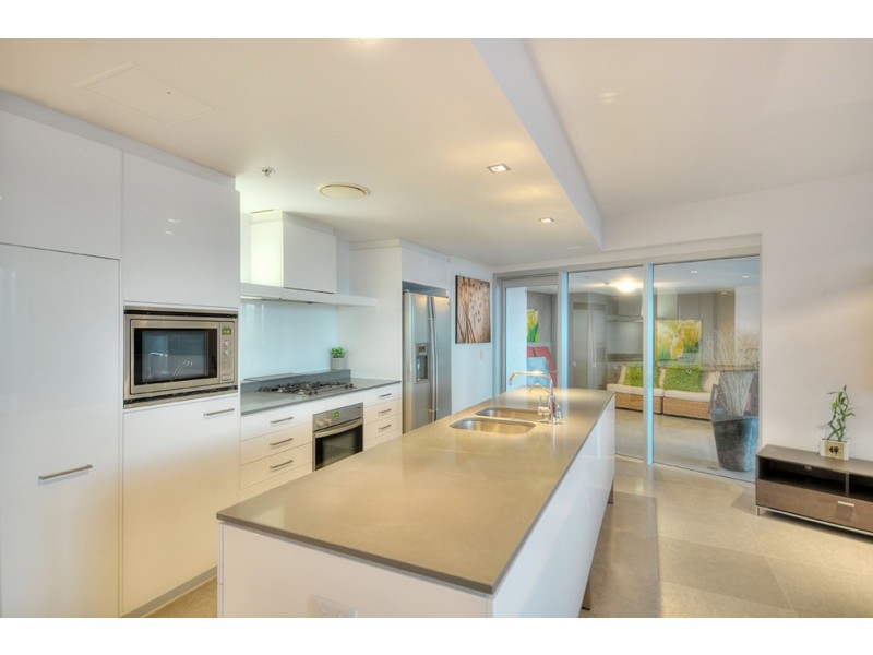 Q1/9 Hamilton Avenue, Surfers Paradise QLD 4217