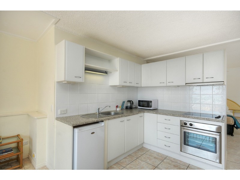 Chateau Beachside/44-52 The Esplanade, Surfers Paradise QLD 4217