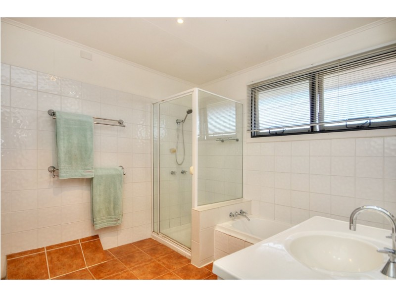 26 Naples Avenue, Surfers Paradise QLD 4217