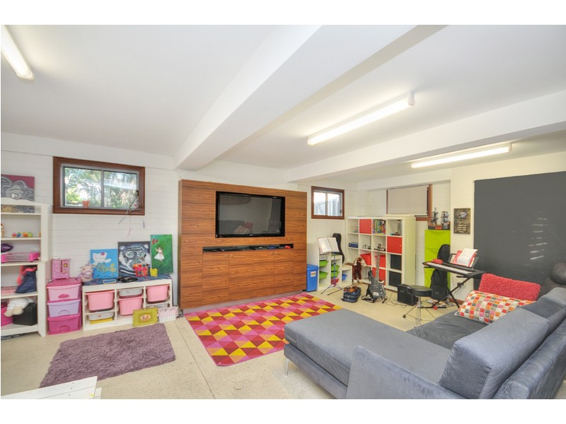 26 Naples Avenue, Surfers Paradise QLD 4217