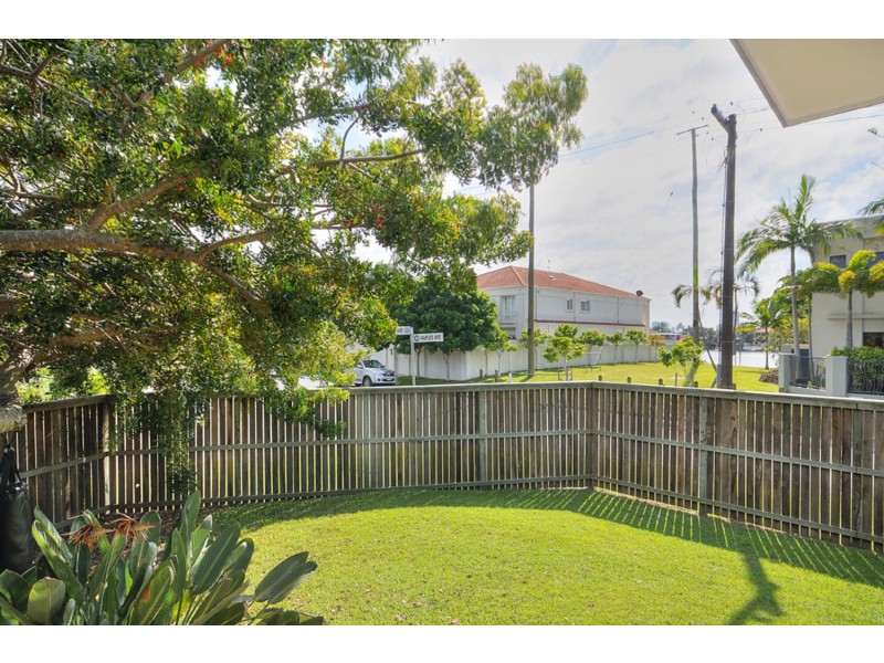 26 Naples Avenue, Surfers Paradise QLD 4217