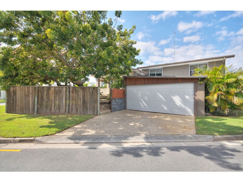 26 Naples Avenue, Surfers Paradise QLD 4217