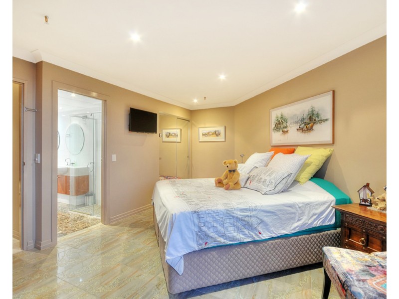 FOCUS/108-109/114 The Esplanade, Surfers Paradise QLD 4217