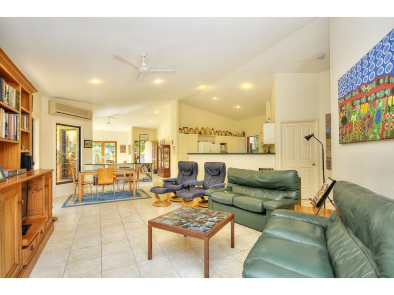 26 Pine Avenue, Surfers Paradise QLD 4217