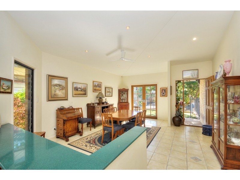 26 Pine Avenue, Surfers Paradise QLD 4217