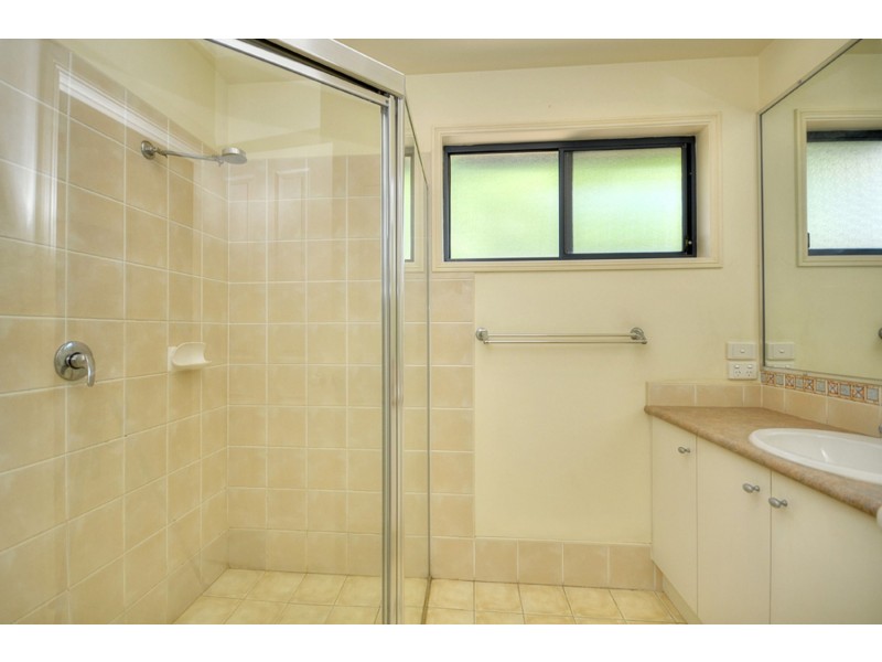 26 Pine Avenue, Surfers Paradise QLD 4217