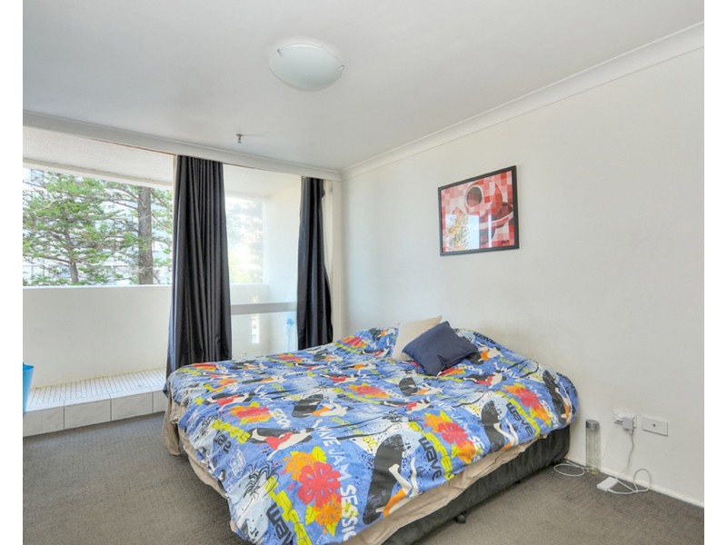 6/114 The Esplanade, Surfers Paradise QLD 4217