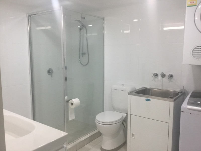 “Centrepoint”/67 Ferny Avenue, Surfers Paradise QLD 4217