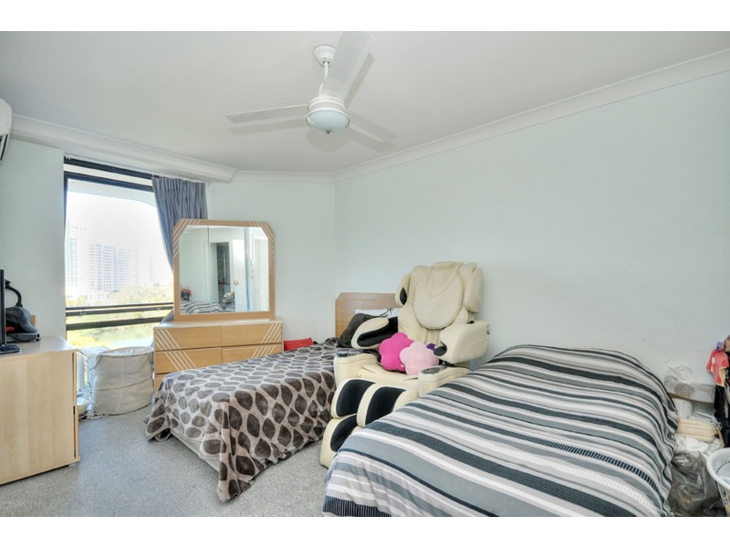 Surfers Plaza/70 Remembrance Drive, Surfers Paradise QLD 4217