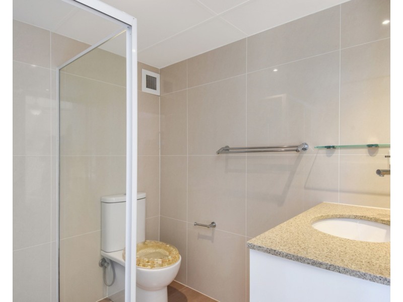 11/26 The Esplanade, Surfers Paradise QLD 4217