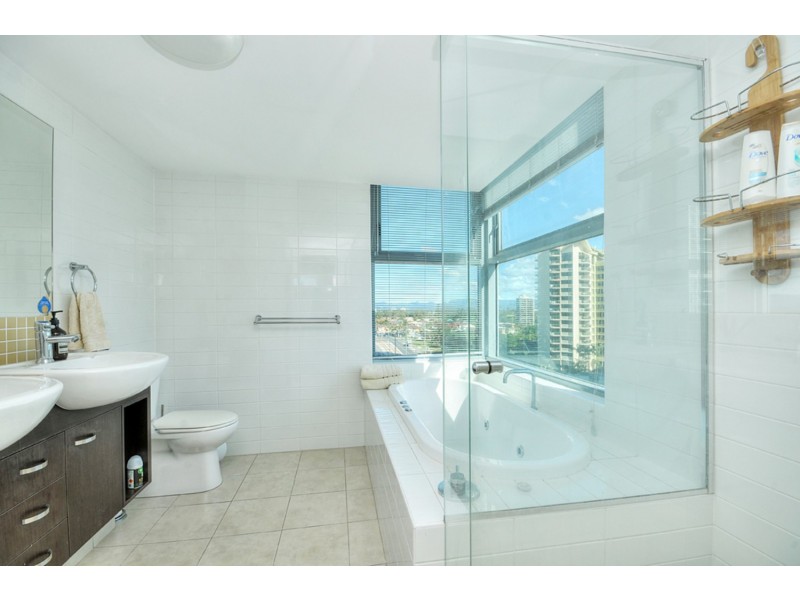 703/18 Fern Street, Surfers Paradise QLD 4217