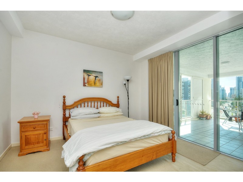 703/18 Fern Street, Surfers Paradise QLD 4217