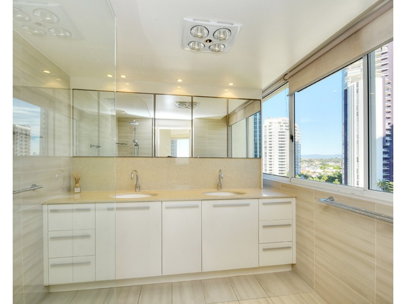 The George/2 Montgomery Avenue, Main Beach QLD 4217