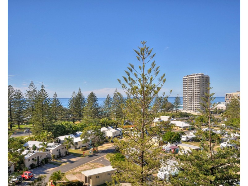 The George/2 Montgomery Avenue, Main Beach QLD 4217