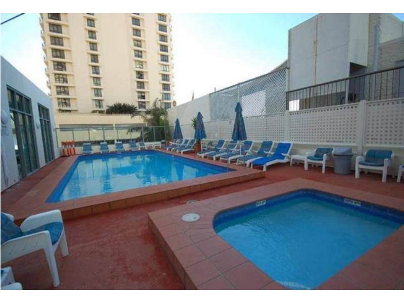 “Beachcomber”/18 Hanlan Street, Surfers Paradise QLD 4217