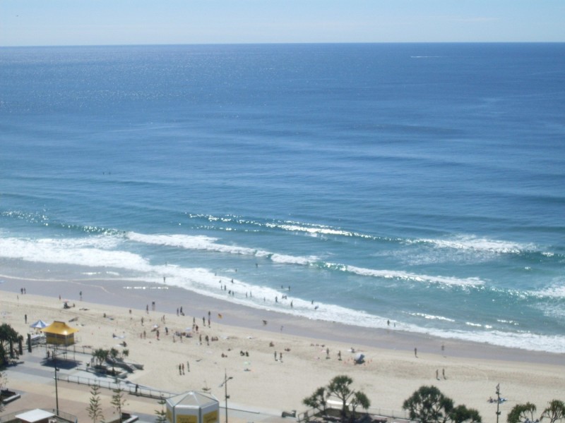 “Beachcomber”/18 Hanlan Street, Surfers Paradise QLD 4217