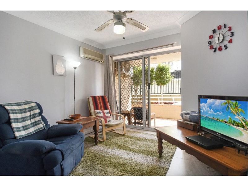 4/43 Cypress Avenue, Surfers Paradise QLD 4217