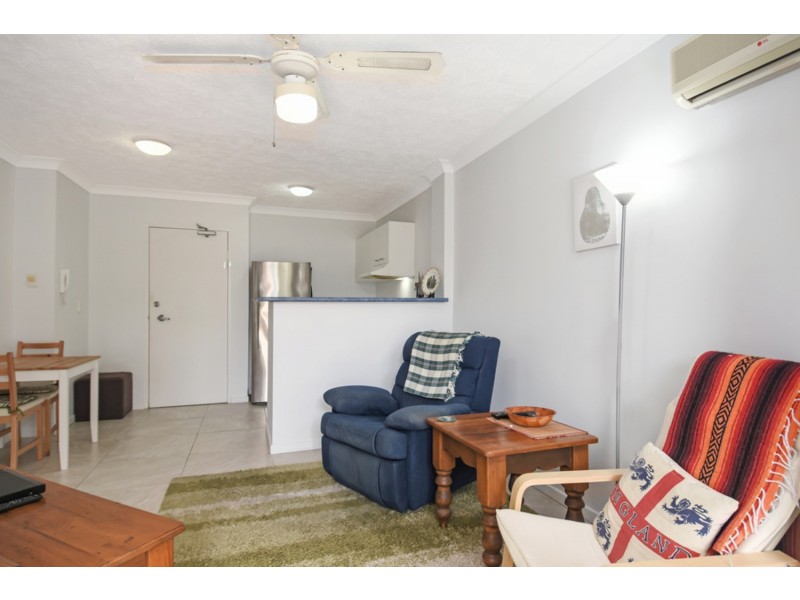 4/43 Cypress Avenue, Surfers Paradise QLD 4217