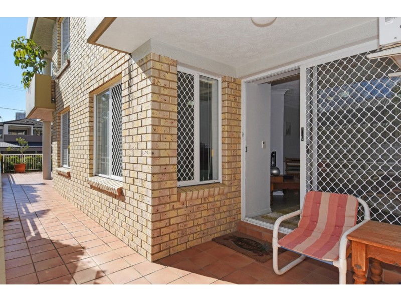 4/43 Cypress Avenue, Surfers Paradise QLD 4217