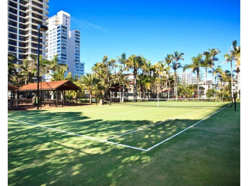 32D/4 Old Burleigh Road, Surfers Paradise QLD 4217