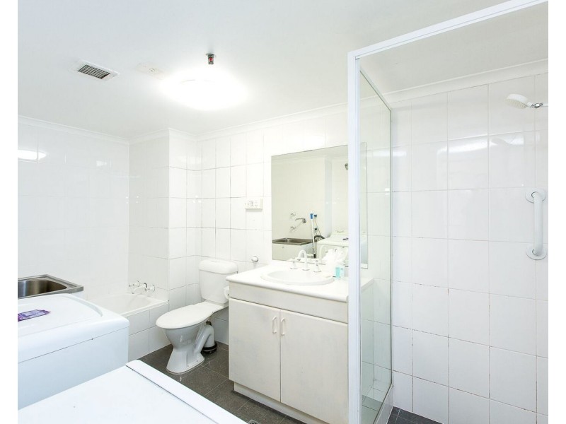 3111/18 Hanlan Street, Surfers Paradise QLD 4217