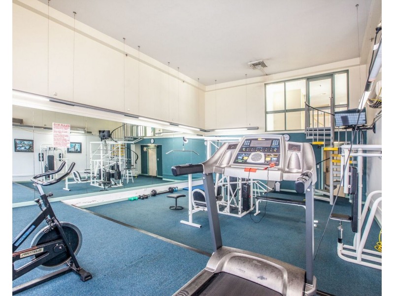 3111/18 Hanlan Street, Surfers Paradise QLD 4217