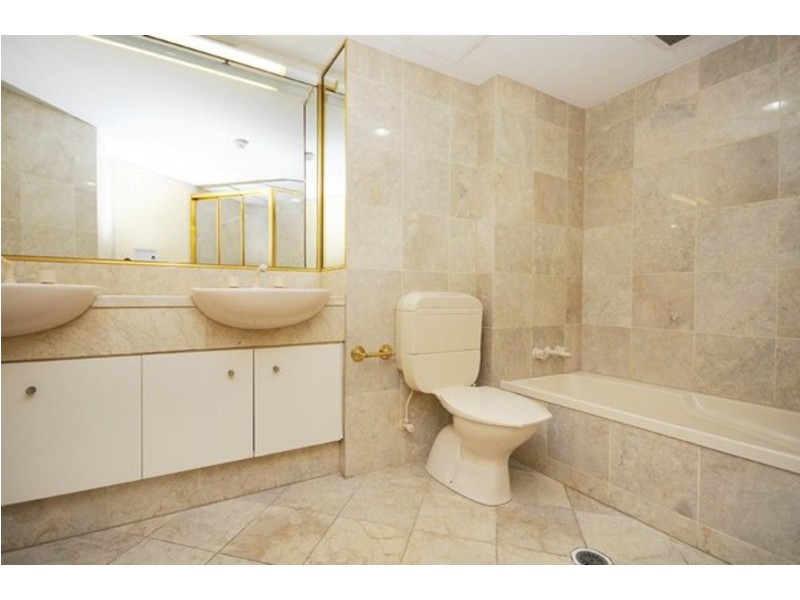 “Surfers Mayfair”/19 Riverview Parade, Surfers Paradise QLD 4217