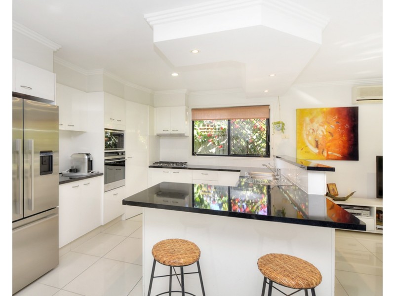 35 Korong Street, Southport QLD 4215