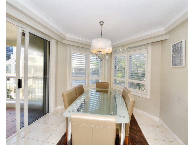 6/7 Elkhorn Avenue, Surfers Paradise QLD 4217