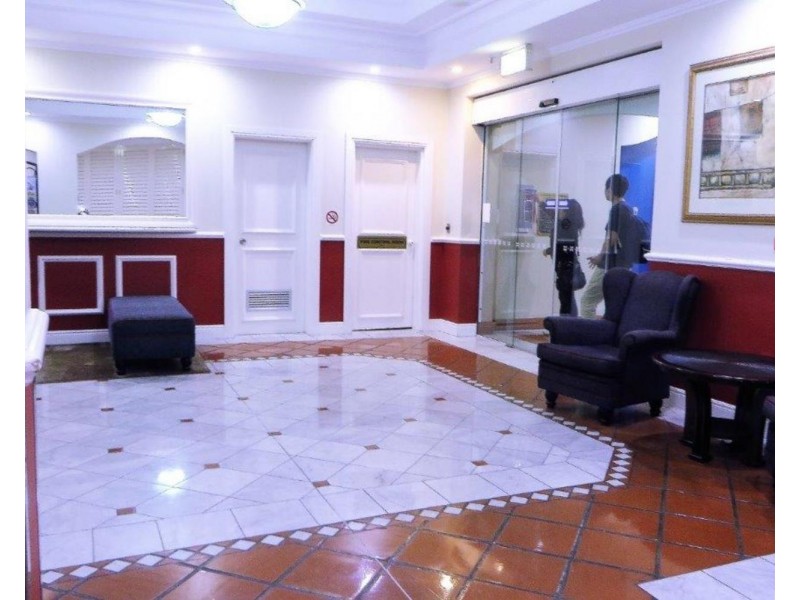 6/7 Elkhorn Avenue, Surfers Paradise QLD 4217