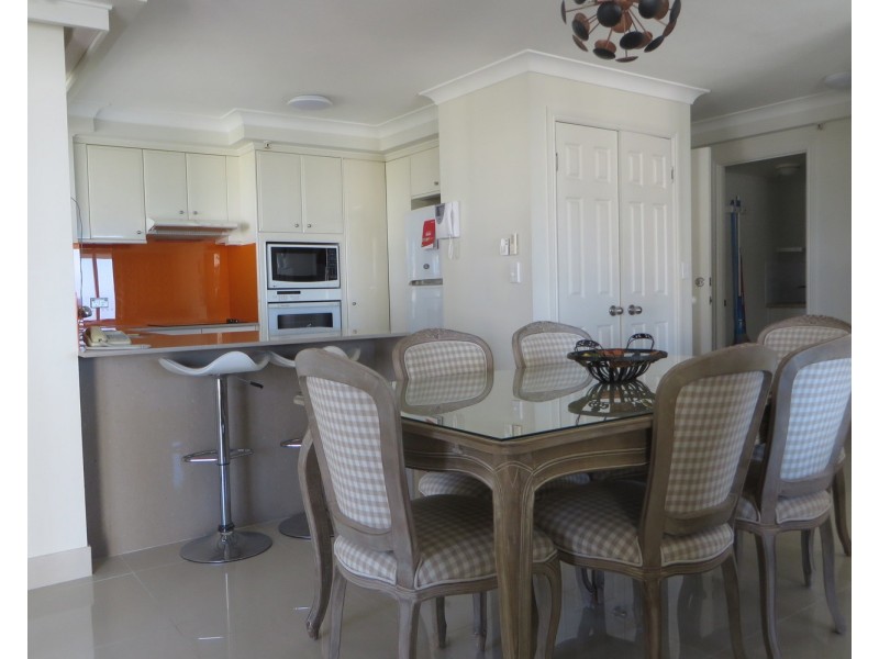 36/7 Elkhorn Avenue, Surfers Paradise QLD 4217