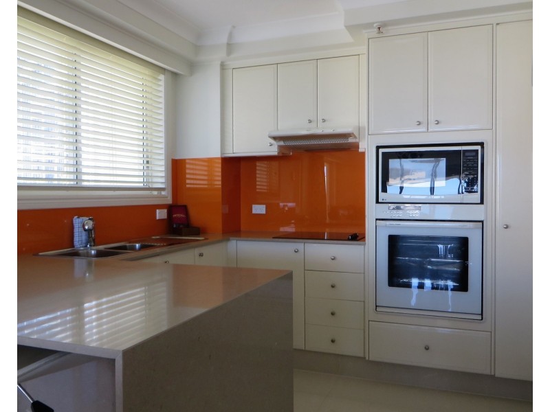 36/7 Elkhorn Avenue, Surfers Paradise QLD 4217