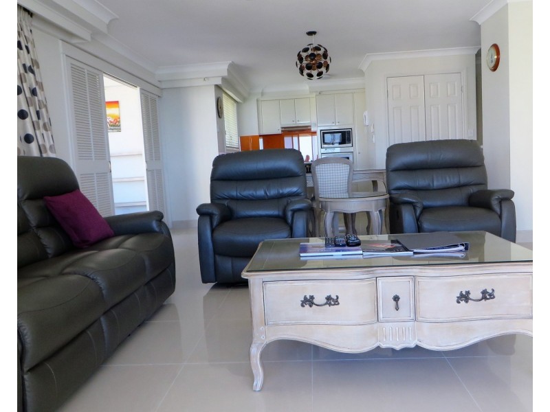 36/7 Elkhorn Avenue, Surfers Paradise QLD 4217