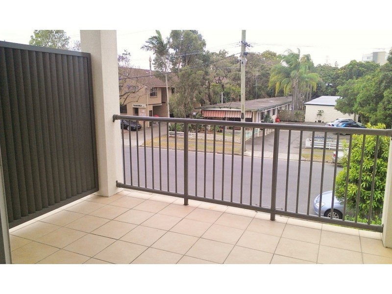 10/4 Proud Street, Labrador QLD 4215